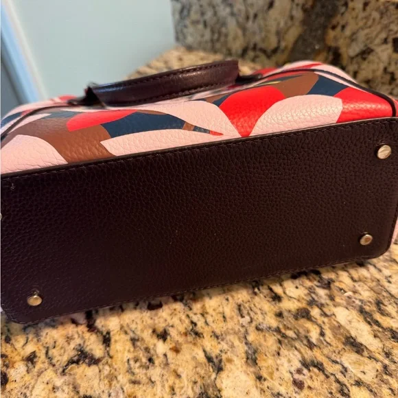 Kate Spade floral pebble leather purse - Picture 2 of 8